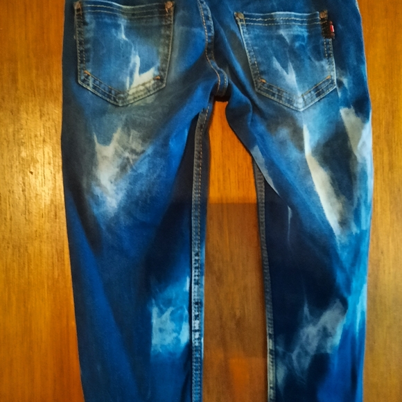 Jeans - Picture 3 of 7